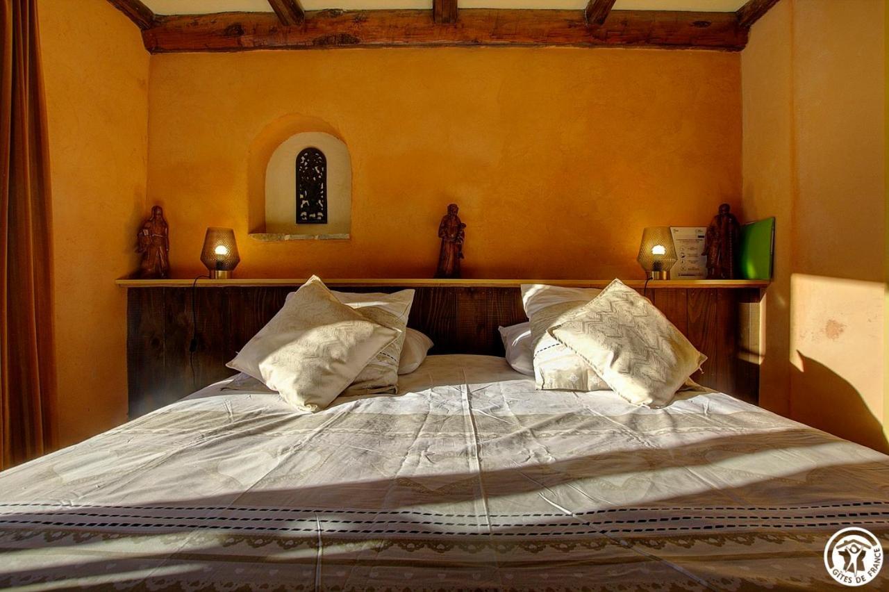 Bed and Breakfast Goute La Vie Marchamp Exterior foto